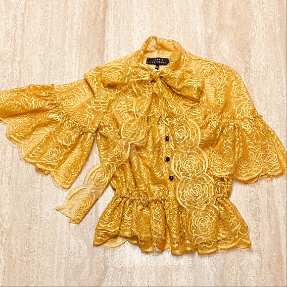 Robert Rodriguez Tops - 🌟HOST PICK🌟 Robert Rodriguez Lace Blouse